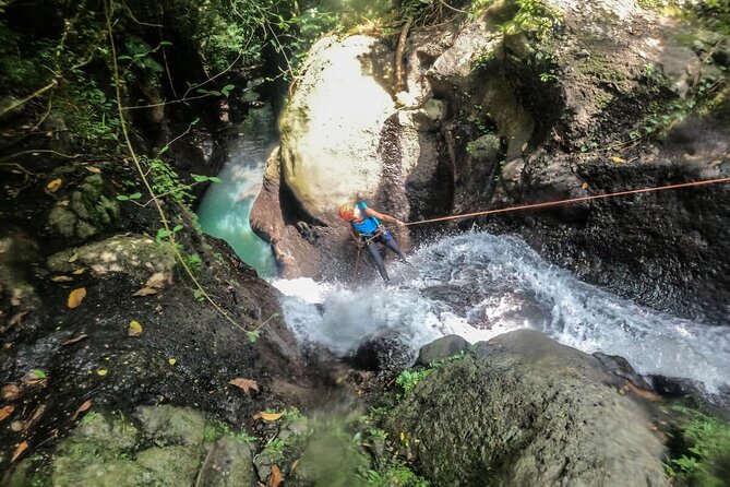 Canyoning Bali, Blue Gorge Canyon (Adventure, discovery, nature) - Entering Blue Gorge after breakfast