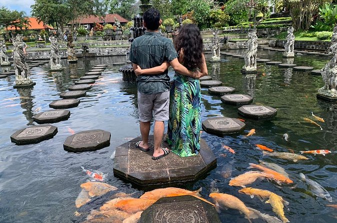 East Bali Lempuyang Temple Tirta Gangga and Waterfall Tour - What the guide can add to the day