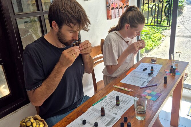 Essence Alchemy Workshop: create self-love blends in Ubud - Starting with meditation, essences, and intention
