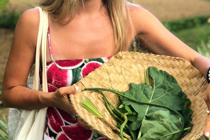 From Ubud: Authentic Bali Farm Cooking School & Organic Farm - From Ubud streets to a farm near Taro Village