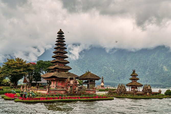 Full Day Bali North West Tour - Waterfall and Scenic Site - Banyumala Twin Waterfalls gets three hours