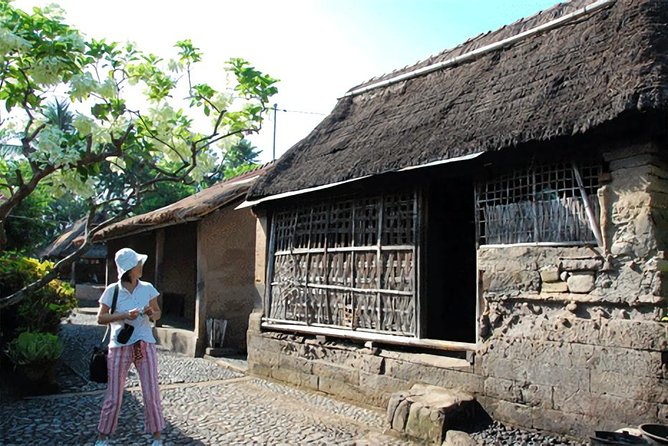 Full-Day in Bali: Amazing Ubud Tour - Tegenungan Waterfall, a scenic stop with a short clock