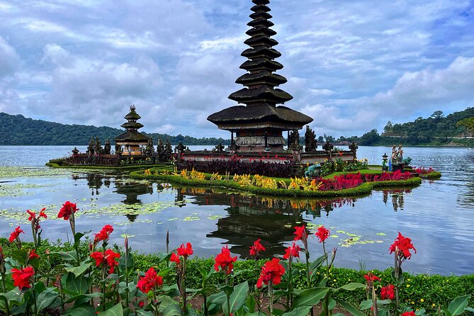 Full-Day Tour to Water Temples and UNESCO Rice Terraces in Bali - Luhur Batukaru: The Quieter Temple Visit