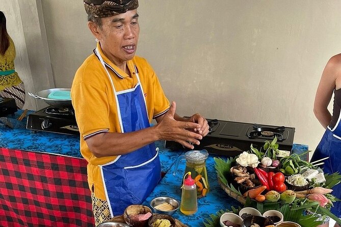 Full Day Ubud Waterfall Visit and Cooking Experience - Cooking beside the rice paddies