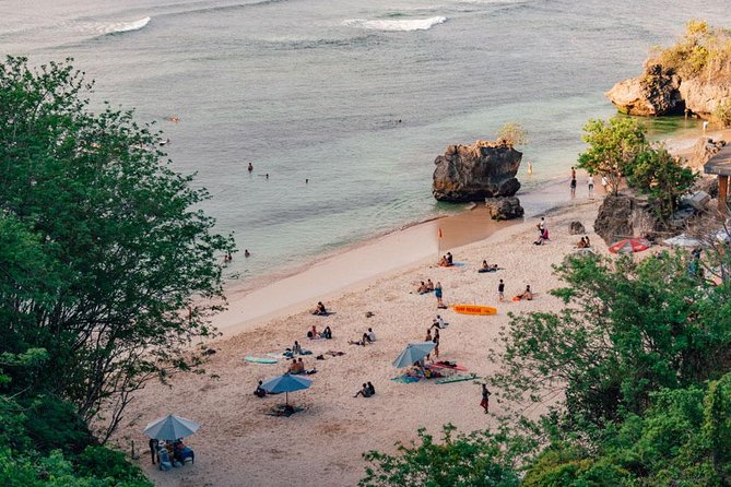 Half-Day Tour: Uluwatu Temple and Kecak Fire Dance Show - The monkeys deserve serious attention