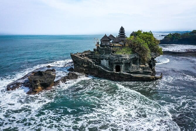 Heaven Gate, Tirtagangga and Tukad Cepung Waterfall - All Inclusive - What the private guide adds