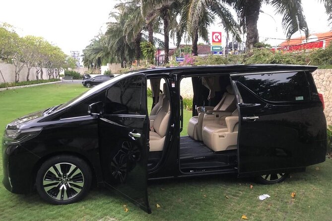 Hire a Luxury Private Car in Bali with an English Speaking Driver - Drivers who can shape the day