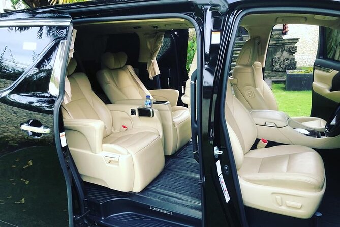 Hire a Luxury Private Car in Bali with an English Speaking Driver - Value at $124 per person