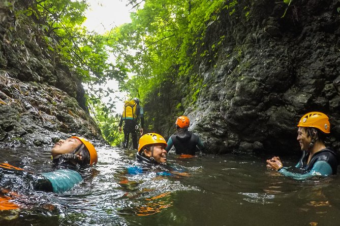 Intermediate canyoning tour in Bali " Maboya Canyon " - Lunch, footage, and the return journey