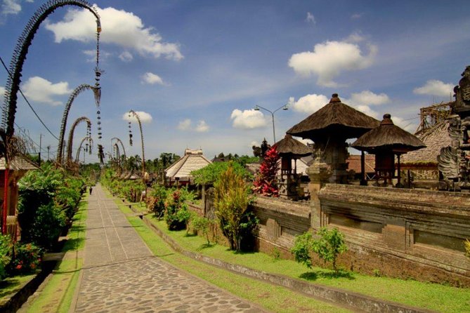 Kintamani and Tukad Cepung Waterfall Tour - Tukad Cepung Waterfall sets the tone
