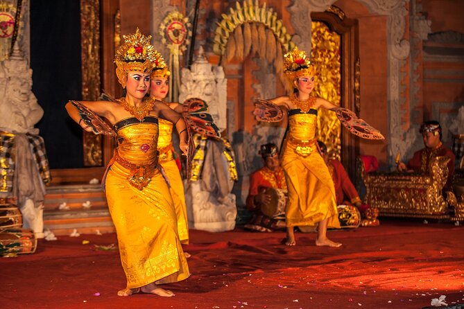 Legong Dance Show at Ubud Palace Bali - The palace setting and what it adds