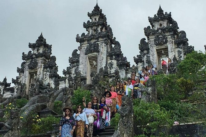 Lempuyang Tour : Heaven gate, Tirta Gangga, Goa Raja waterfall - Tirta Gangga gives the day a calmer center