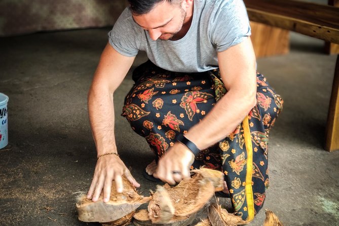 Make Traditional Bali Coconut Oil with a Balinese Family - Adding the silversmithing option