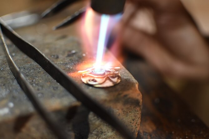 Make Your Own Bali Silver Jewelry Class with Balinese Family - Choosing between a ring, bracelet, earrings, or lion design