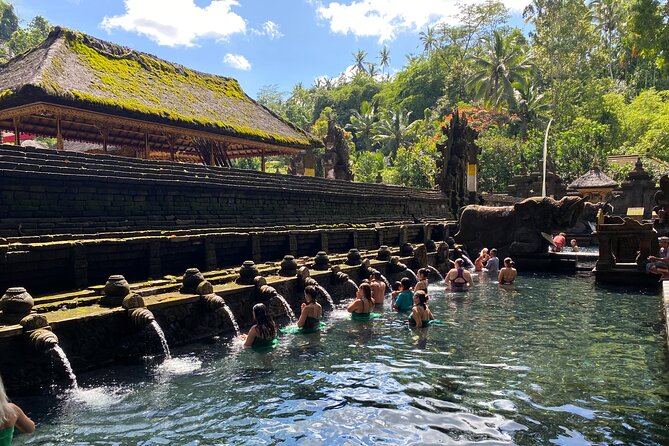 Melukat Ceremony and Temple Tour at Tirta Empul Temple - Key points to know before booking