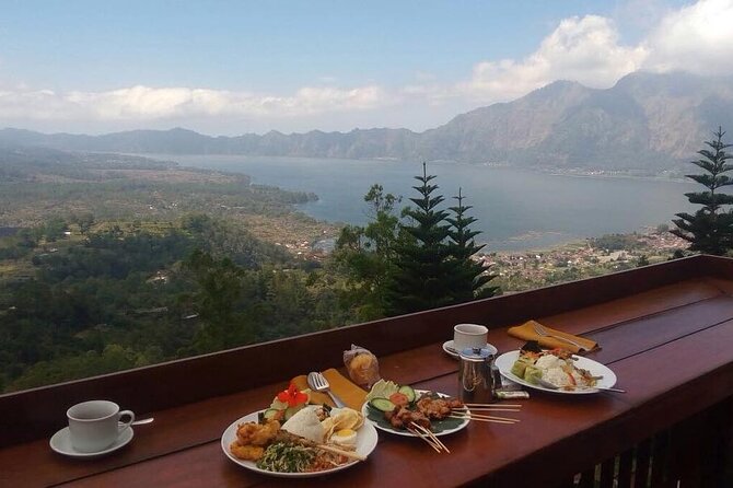 Monkey Forest, Holy Water Temple & Hot Springs Tours - Tirta Empul and the meaning of holy water