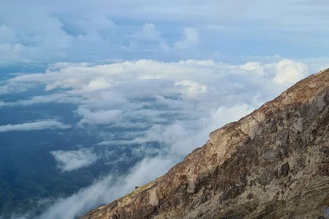 Mount Agung Sunrise Trekking with Local Guide - Why Mount Agung Is a Bigger Challenge Than Mount Batur