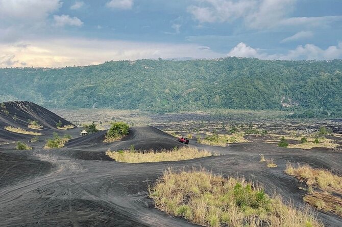 Mount Batur Jeep Sunrise & Overnight Glamping Experience - Sunrise over Lake Batur at about 5:30 am