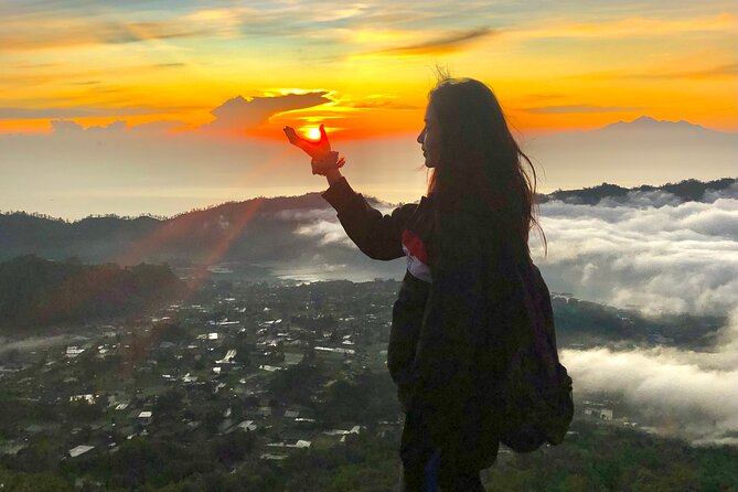 Mount Batur Sunrise Trekking and Hidden Waterfall - Breakfast above the crater