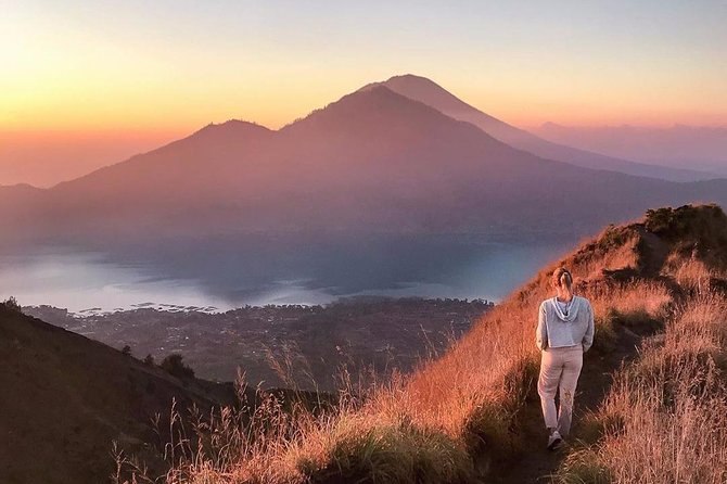 Mount Batur Sunrise Trekking & Natural Hot Spring - All Inclusive - Why Mount Batur works as a sunrise outing