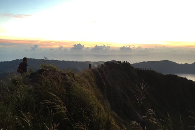 Mount Batur Sunrise Trekking Private All Inclusive - Lake Batur views and the return to base