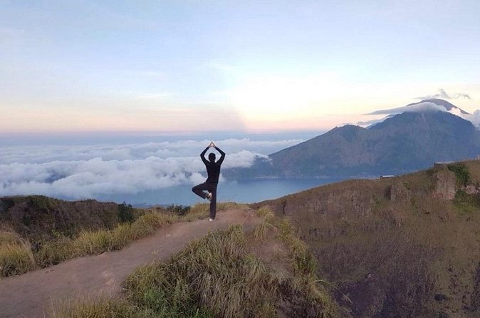 Mount Batur Sunset Trekking Tour - Reaching the summit before sunset