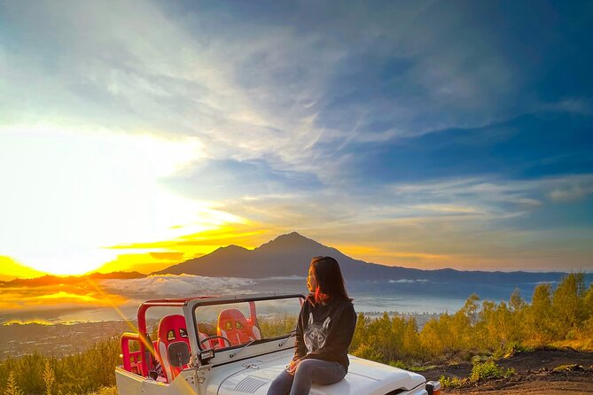 Mount Batur Trekking by 4wd Jeep - The 40-minute climb to the true summit