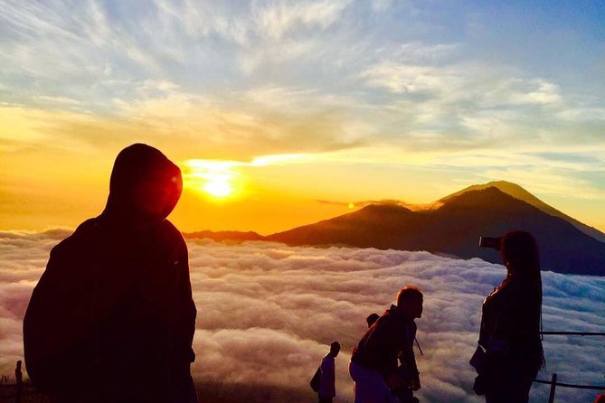 Mount Batur Trekking Sunrise Private Tour - The climb through the dark to 1,717 metres