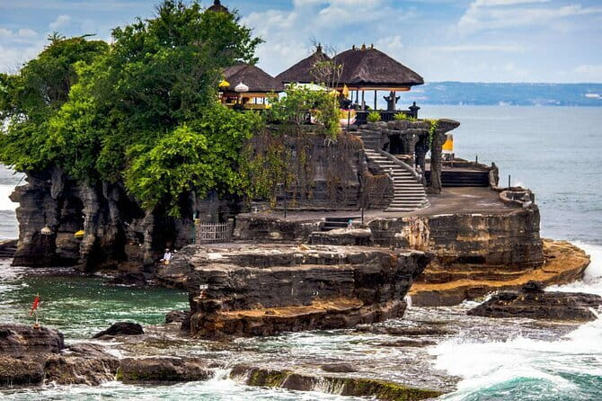 Myth of Pejeng Walking Tour - Arca Building Archaeological Museum and pre-Hindu Bali