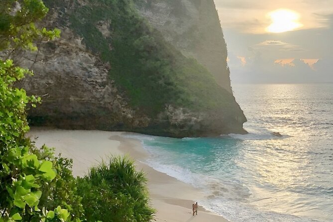 Nusa Penida Day Tour Kelingking Broken and Angels Bay - Broken Beach and Angel’s Billabong in one coastal visit