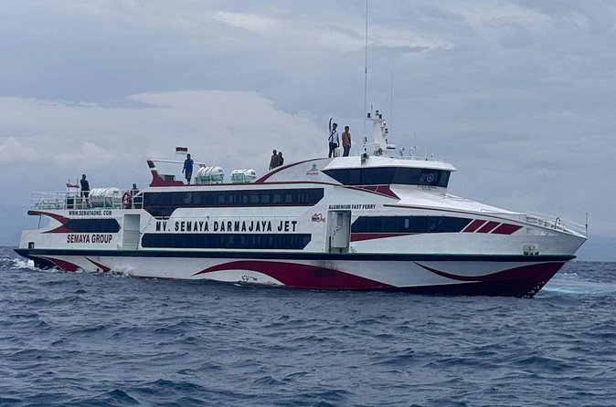 One way fast Boat between Padangbai and Gili Islands or Lombok - Comfort, safety, and the family factor
