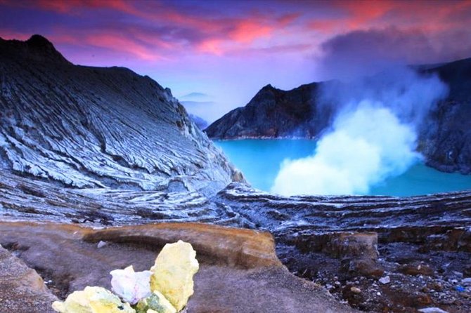 Overnight Mount Ijen Blue Fire Trek Tour From Bali (Private-All Inclusive) - Tamblingan and Buyan offer a short highland view
