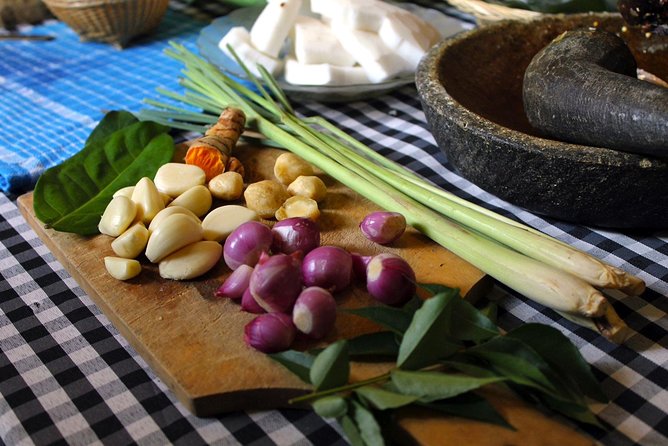 PRIVATE Authentic Balinese Cooking Class in Ubud at Putu's Home - Small practical points that matter