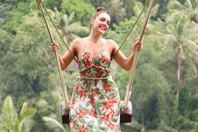 Private Bali swing, waterfall instagramable tour - Why the private vehicle makes a difference