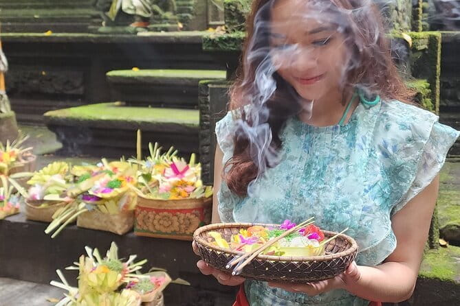 Private Balinese Purification in Holy Water at Temple with Local - Why the guide makes the temple visit worthwhile