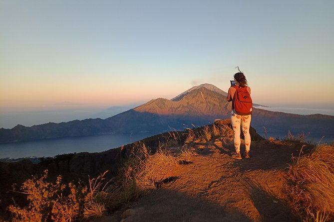 Private Mount Batur Sunset Trekking - All inclusive tour - Descending Mount Batur after dark