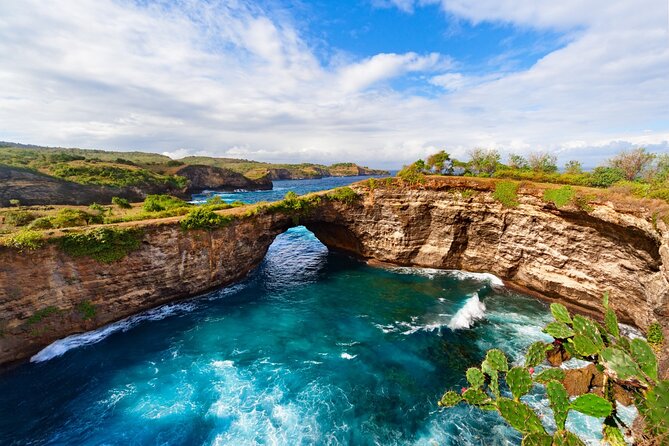 Private Tour in Nusa Penida West Island - Kelingking Beach and the famous cliff view