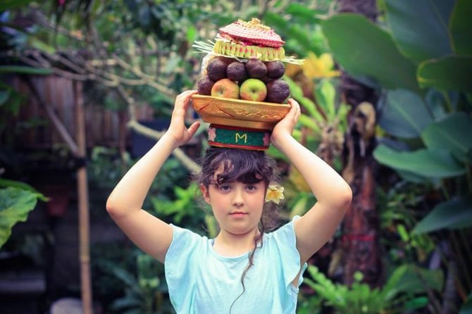 Private Tour: Ubud Day Tour with Traditional Offering Lesson - Bargaining at the Ubud Traditional Art Market