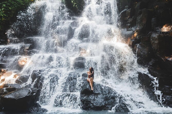 Private Ubud Instagrammable Tour - All Inclusive - Sari Timbul: art, gardens, and playful photo settings