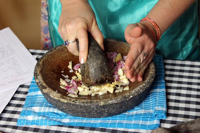 PRIVATE Ubud Market Tour & Balinese Cooking Class with Putu - Why the market and home belong together