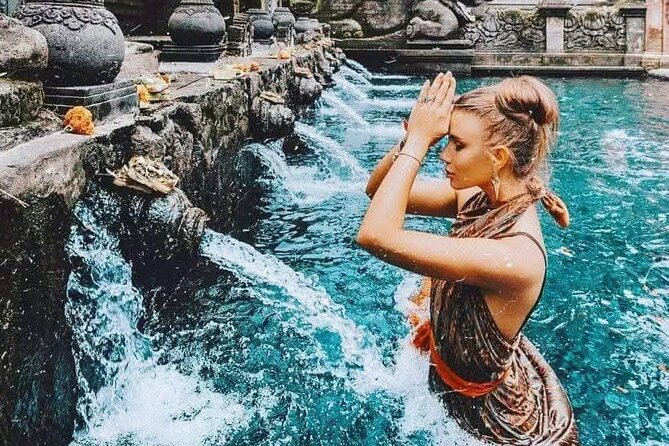 Private ubud tour : Temple Bathing + Mount Batur + Rice Terrace. - Oka Agro Plantation and a taste of local drinks