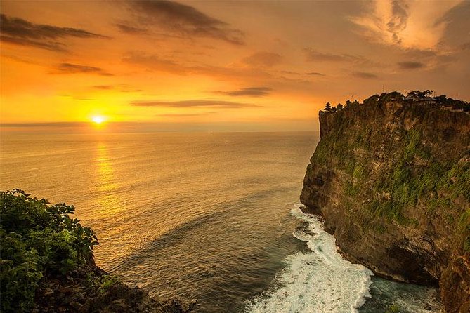 Private Uluwatu Temple Full-day Tour & Visit Padang-Padang Beach and Single Fin - Padang-Padang Beach and the stairway down