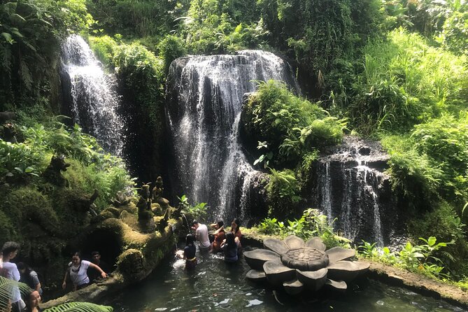 Purification Holy Bath at Beji Gria Waterfall - Key points to know before booking