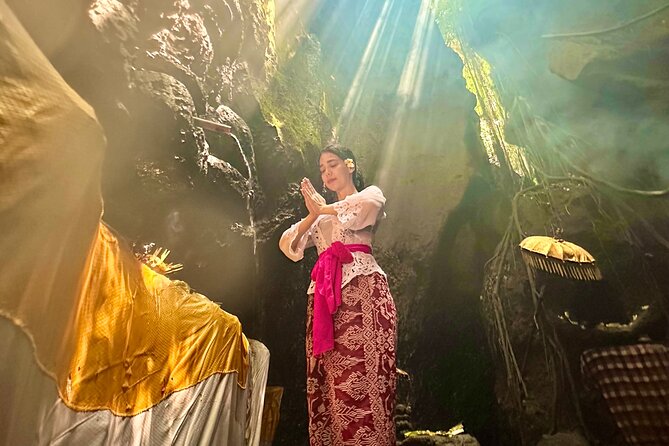 Purifications at Beji Griya Waterfalls - What is included for $50