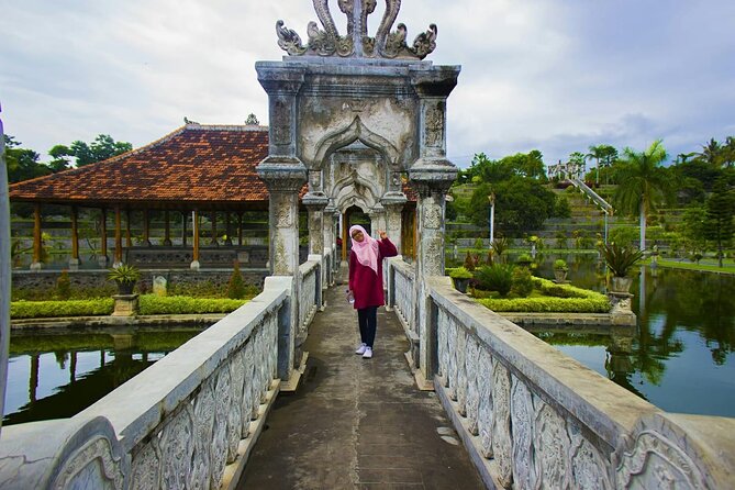 Royal Karangasem Heritage Tour - Sebetan village and Bali’s snake fruit orchards