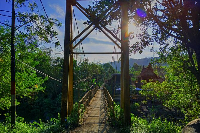 Sidemen Trekking with Cultural Encounters and Nature Views - Starting at the Yellow Bridge over Yeh Unda