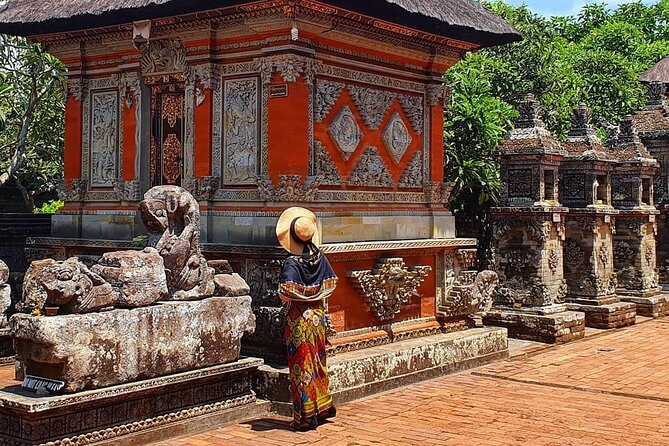Skip-the-Line: Ubud Tour - All Inclusive Tickets - Puseh Batuan Temple and its carved entrance