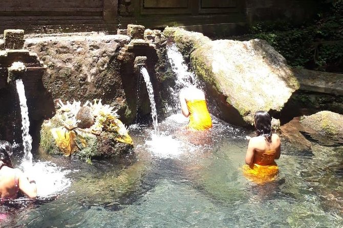 Soul Purification at Pura Mengening in Bali - Clothing, Fitness, and Temple Etiquette