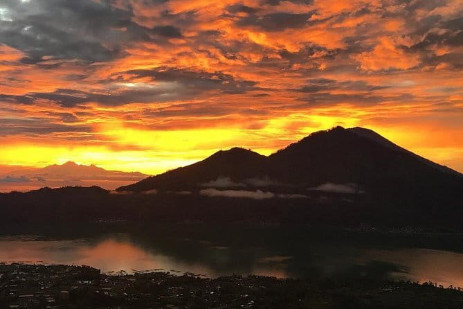 Sunrise Hike + Breakfast with Local Guide & Hotel Pickup - Price and value at $27.38