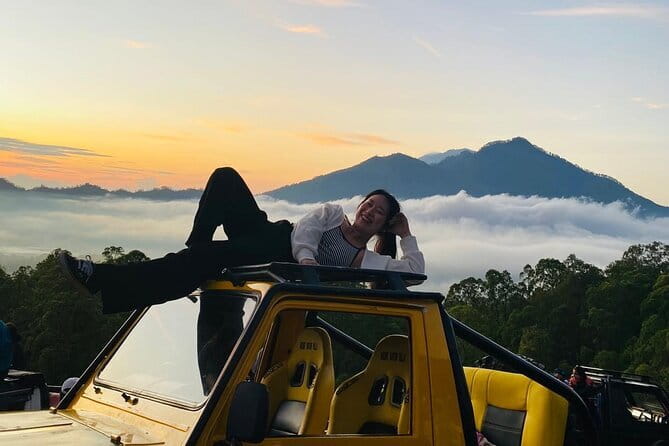 Sunrise + Jeep + Photographer - Why take a jeep to Mount Batur?